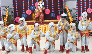St. Marks Sr. Sec. Public School, Janakpuri - Class 1 presented a beautiful programme consisting of engaging enactments and power-packed dance performances to celebrate Ganesh Chaturthi : Click to Enlarge