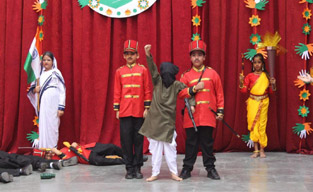 St. Marks Sr. Sec. Public School, Janakpuri - On the occasion of 76th Independence Day, students of Class V paid tribute to the nation by presenting a program filled with patriotic fervor : Click to Enlarge