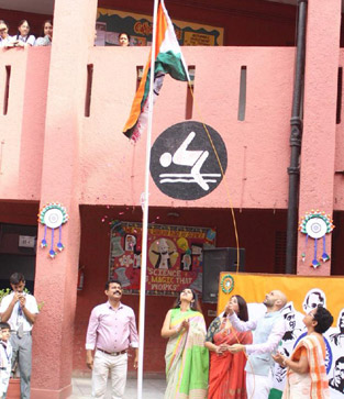 St. Marks Sr. Sec. Public School, Janakpuri - Independence Day Celebration : Click to Enlarge