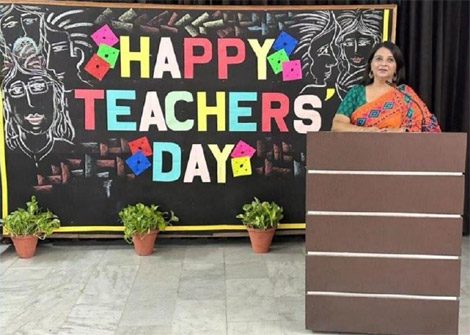 St. Marks Sr. Sec. Public School, Janakpuri - Teachers Day was celebrated in a special way to commemorate the contribution of the teachers in the life of the students : Click to Enlarge