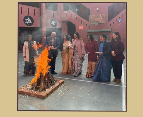 St. Mark's School, Janakpuri - The harvest festival Lohri was celebrated with enthusiasm and zeal : Click to Enlarge