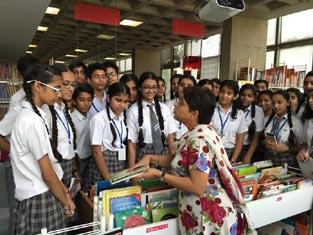 St. Mark's School, Janakpuri - French Library visit : Click to Enlarge