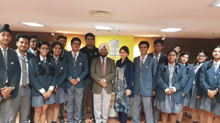 St. Mark's School, Janakpuri - An Educational Visit to Dwarka Court : Click to Enlarge