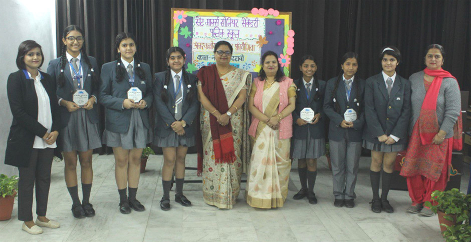 St. Marks Sr. Sec. Public School, Janakpuri - An Inter-Section Hindi Poetry Recitation Competition organized for Classes IX and X : Click to Enlarge