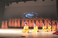 SMS, Janakpuri - Magical Journey - Primary - Interfaith Dance : Click to Enlarge