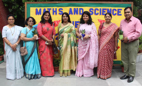 St. Mark's, Janakpuri - Maths and Science Quest: 2023-2024 : Click to Enlarge