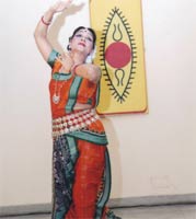SMS, Janakpuri - Spic Macay - Odissi Dance Recital : Click to Enlarge