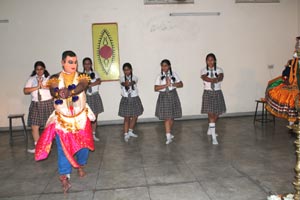 St. Mark’s Sr. Sec. Public School, Janakpuri hosts Kathakali Lecture cum Demonstration : Click to Enlarge