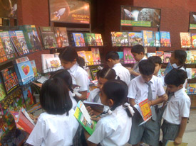 Scholastic Book Fair - 2009 (Click to Enlarge)
