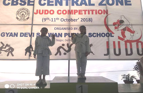 SMS Sr., Janakpuri - CBSE Central Zone Judo Tournament : Click to Enlarge