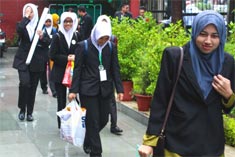 Malaysian delegates from Sekolah Menengah Saine Jeli school visited SMS Janakpuri : Click to Enlarge