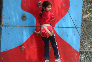St. Mark's School, Janak Puri - Rocksports Camping in the School : Click to Enlarge