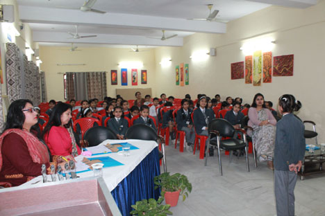 St. Mark's School, Janak Puri - Hindi Poetry Recitation for Class IV : Click to Enlarge