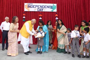 St. Mark's School, Janak Puri - 73rd Independence Day Celebrations : Click to Enlarge