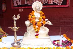St. Mark's School, Janak Puri - Basant Panchami and Saraswati Pooja Celebrations : Click to Enlarge