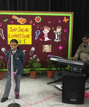 St. Mark's School, Janak Puri - Solo Singing Competition : Click to Enlarge