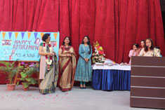 St. Mark's School, Janak Puri - Our primary teacher, Ms. Anne Bose was bid a warm farewell by the Management and staff : Click to Enlarge