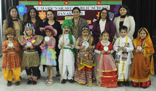 St. Marks Sr. Sec. Public School, Janakpuri - Every Dress Tells a Tale Competition was organized for the students of Class I and II : Click to Enlarge