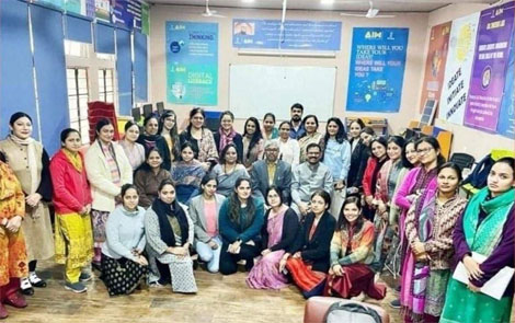 St. Marks Sr. Sec. Public School, Janakpuri - Our teachers, Ms. Nita Sawhney and Ms. Anupama Sikri attended a two-day workshop on the Capacity building program on Experiential Learning organized by CBSE : Click to Enlarge