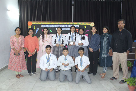 St. Marks Sr. Sec. Public School, Janakpuri - English Solo Singing and Instrumental Music Competition was organized for the students of Classes 6 to 8 : Click to Enlarge
