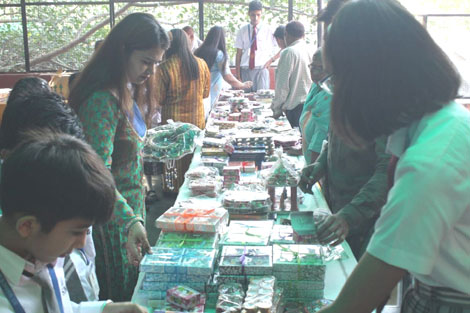 St. Marks Sr. Sec. Public School, Janakpuri - St. Mark's Sr. Sec. Public School, Janakpuri - In the spirit of the festival of Diwali, people from Muskan NGO and Prerna Niketan organised a Diwali Bazaar for the students of Classes I to XII : Click to Enlarge