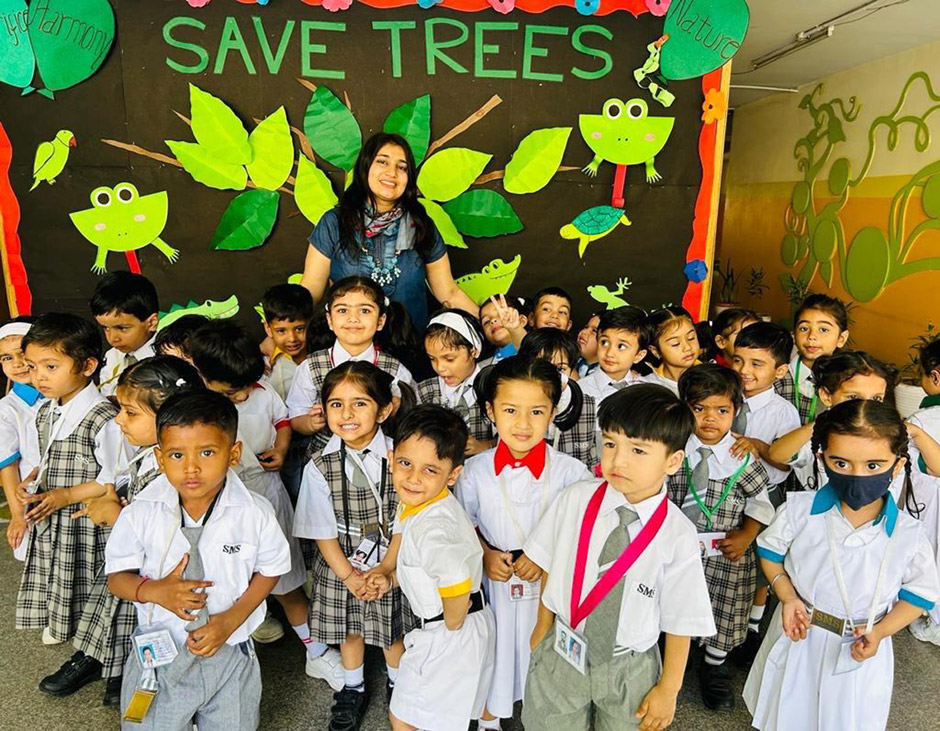 St. Marks Sr. Sec. Public School, Janakpuri - Earth Day was celebrated with utmost fervour and enthusiasm : Click to Enlarge
