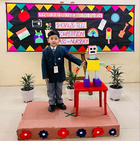 St. Marks Sr. Sec. Public School, Janakpuri - A Show and Tell Competition was organised for the students of Class Nursery to give wings to their imagination : Click to Enlarge