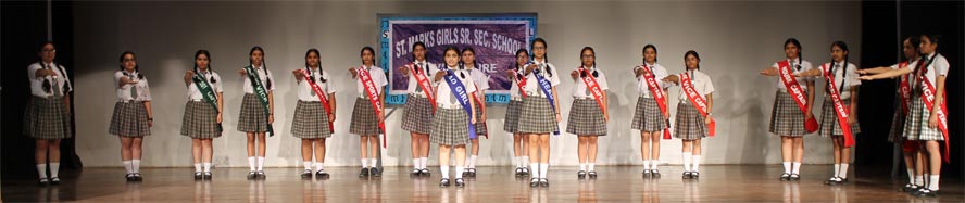 SMS, Girls School - Investiture Ceremony 2016-17 : Click to Enlarge