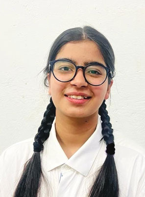 St. Mark's Sr. Sec. School, Meera Bagh - Unnati Miglani - Third Topper in Science : 2021-2022
