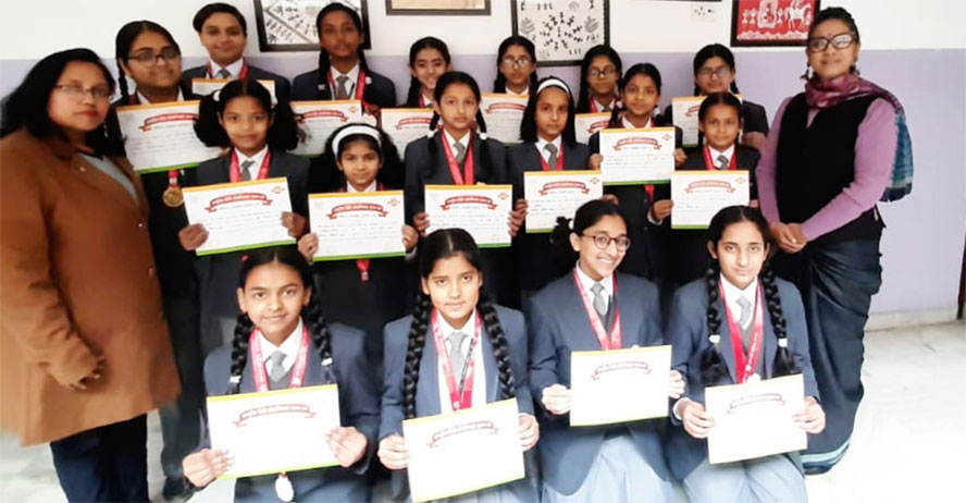 SMS Girls School - Hindi Olympiad : Click to Enlarge