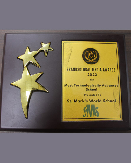 SMS World School - Most Technologically Advanced School at the Brandsglobal Media Awards : Click to Enlarge