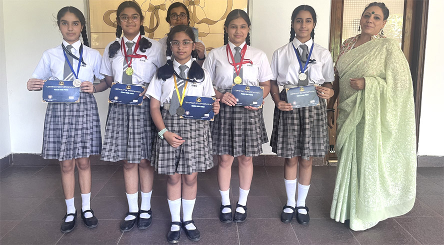 SMS World School - French Olympiad Medal Holders : Click to Enlarge