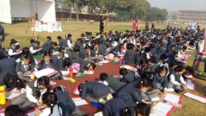 SMS, Girls School - Rang Mahotsava for Classes I to IV : Click to Enlarge