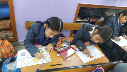 SMS, Girls School - Camlin Colour Contest for Class Seedling to 4 : Click to Enlarge