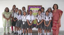 SMS, Girls School, Meera Bagh - Hindi Week - Radio Jockey Class V : Click to Enlarge