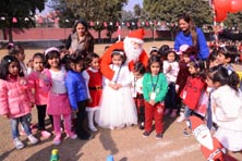 St. Mark's Girls School - Christmas Celebrations for Seedling to Class V : Click to Enlarge