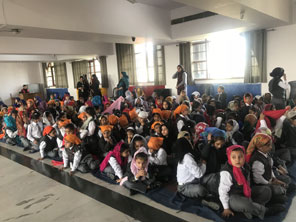 SMS, Girls School - Guru Nanak Day Celebrations by classes I and II : Click to Enlarge