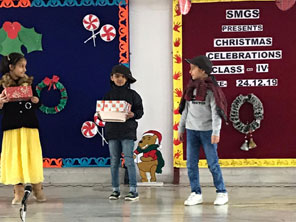 St. Mark's Girls School - Christmas Celebrations for Classes IV : Click to Enlarge