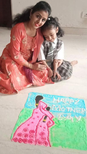 St. Mark's World School, Meera Bagh - Mothers Day for Classes Seedling to 2 : Click to Enlarge