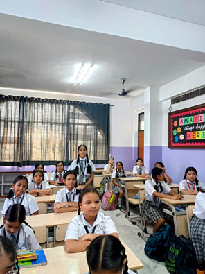 St. Mark's World School, Meera Bagh - World Heart Day : Click to Enlarge
