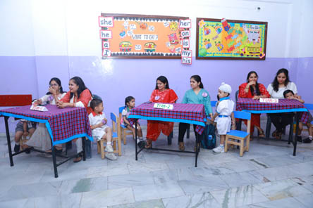 St. Mark's World School, Meera Bagh - Mothers Day Celebration : Click to Enlarge