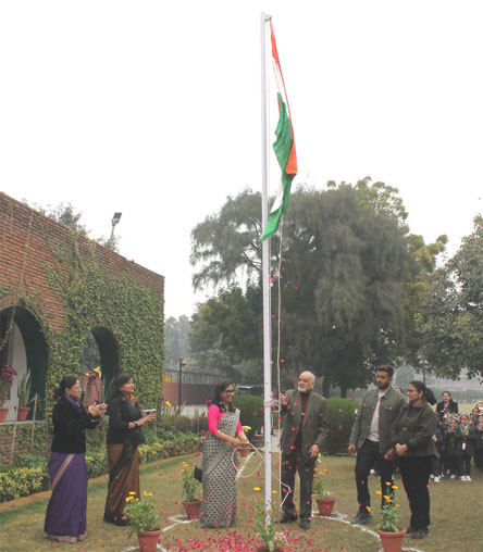 St. Mark's World School, Meera Bagh - Republic Day Celebrations : Click to Enlarge