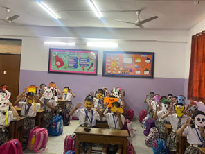 SMS Girls School, Meera Bagh - Aashrey activity by Class Seedling to 5 : Click to Enlarge