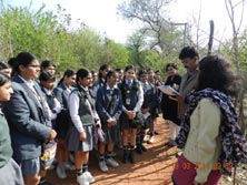 SMS Girls School - A Nature Trial to Aravalli Biodiversity Park : Click to Enlarge