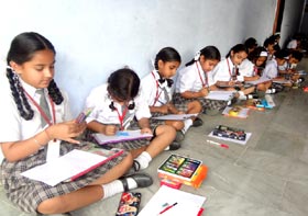 SMS, Girls School - Earth Day - Poster Making (Class III) : Click to Enlarge
