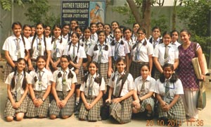 SMS, Girls School - Visit to Nirmal Hriday Bhawan : Click to Enlarge