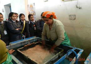 SMS Girls School - Field Trip to the Recycling Unit at Tara Machines & Tech Services : Click to Enlarge