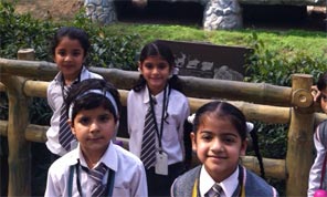 St. Mark's Girls School - A visit to the Zoo : Click to Enlarge
