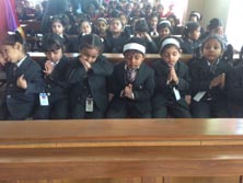 St. Mark's Girls School - Visit to Church : Click to Enlarge