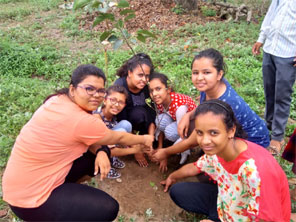 St. Mark's Girls School - Dehradun Visit : Click to Enlarge
